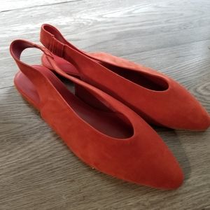 Rust red Everlane almond toe V slingback